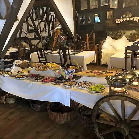 Pod Czarnym Labedziem Рыдзево