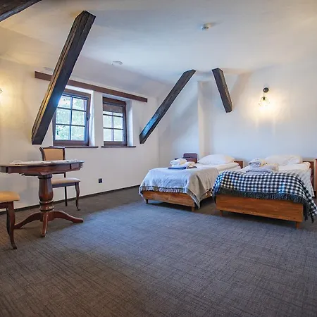 Pod Czarnym łabędziem 3* Rydzewo (Gizycko)