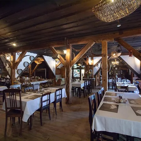 Pod Czarnym Labedziem Bed & Breakfast