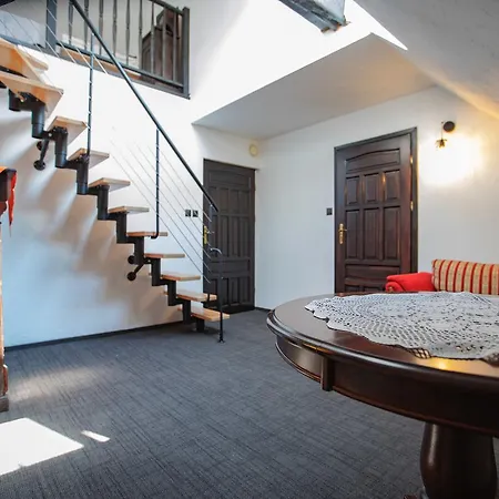 Pod Czarnym Labedziem