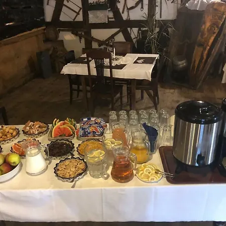 Bed & Breakfast Pod Czarnym Labedziem Rydzewo