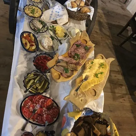 Pod Czarnym Labedziem 4* Rydzewo (Gizycko)