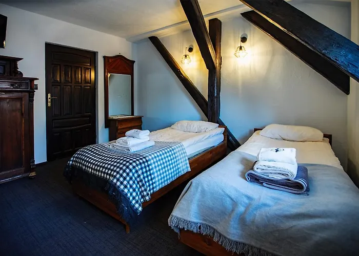 Pod Czarnym Labedziem