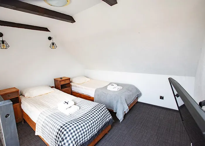 Pod Czarnym Labedziem Bed & Breakfast Rydzewo (Gizycko)